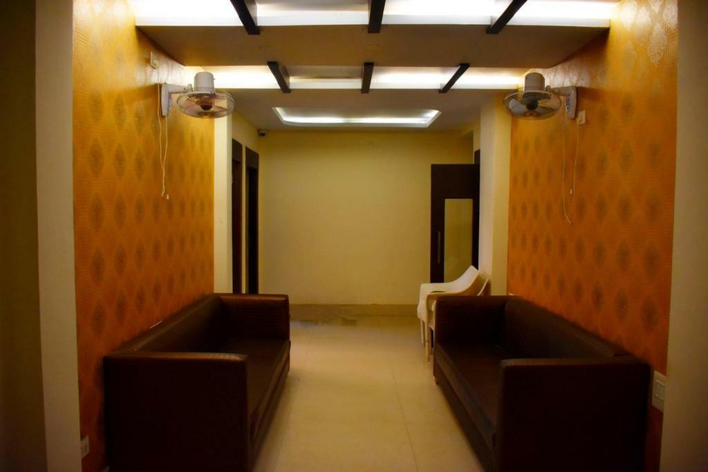 Capital O Kabita Guest House Near Acropolis Mall Kalkutta Exterior foto